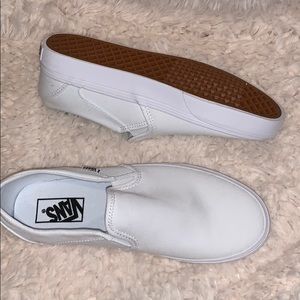 Women’s Van’s Enhanced Durability white Slip-on